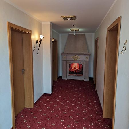 Gasthof Ulrich Meyer Landshut Exterior foto
