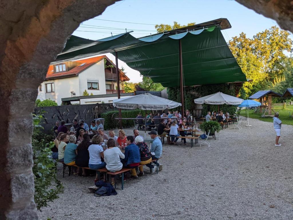 Gasthof Ulrich Meyer Landshut Exterior foto